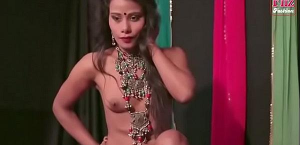  Indian Nude Show (2020)